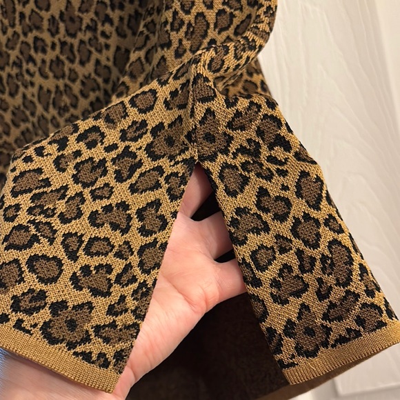 Misook Leopard Print two pieces Cardigan  - Brown and Black - Picture 5 of 8